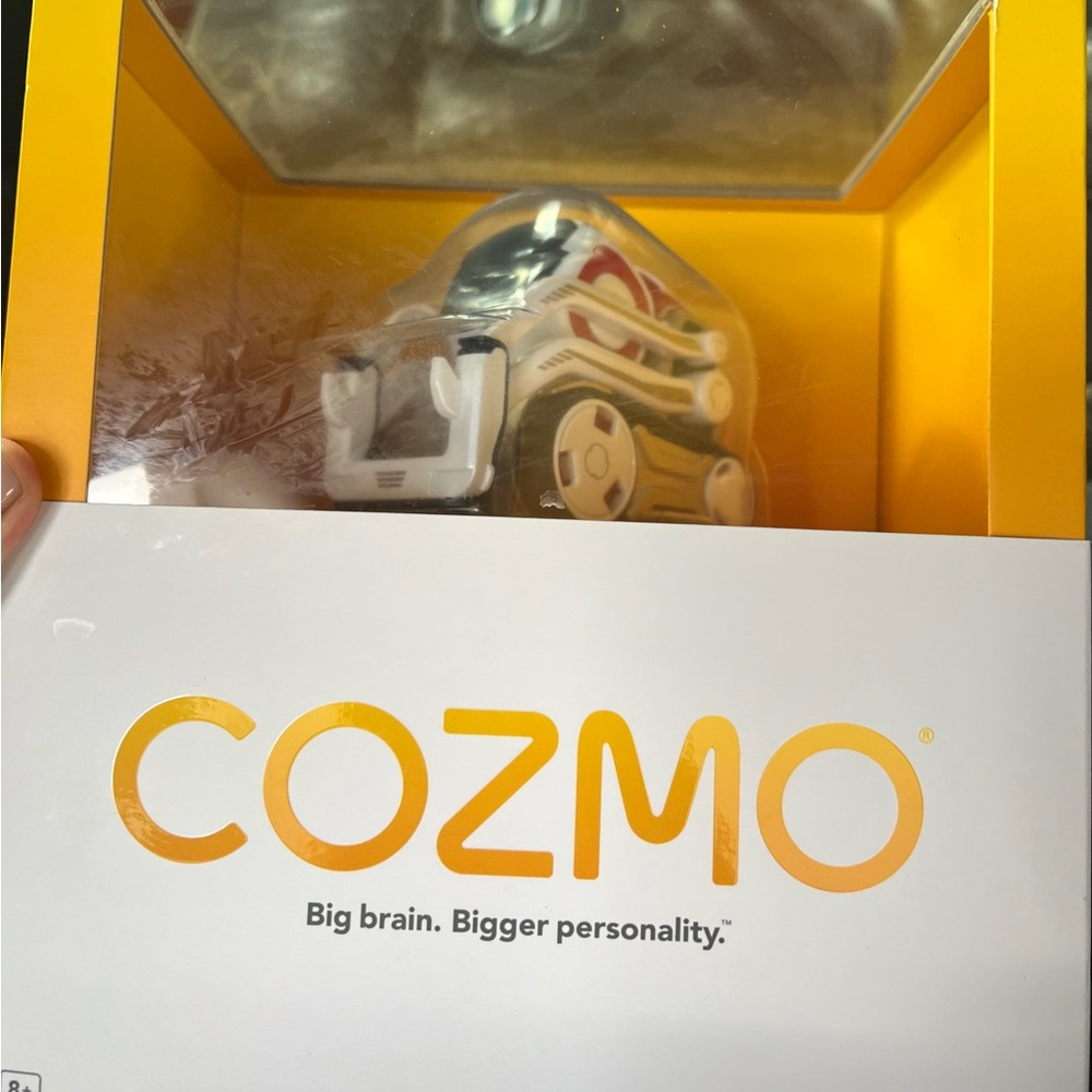 Cozmo Interactive Robot - White and Red